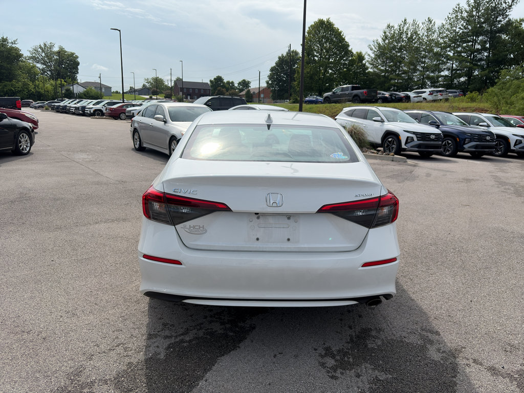 Used 2022 Honda Civic Sport image 4
