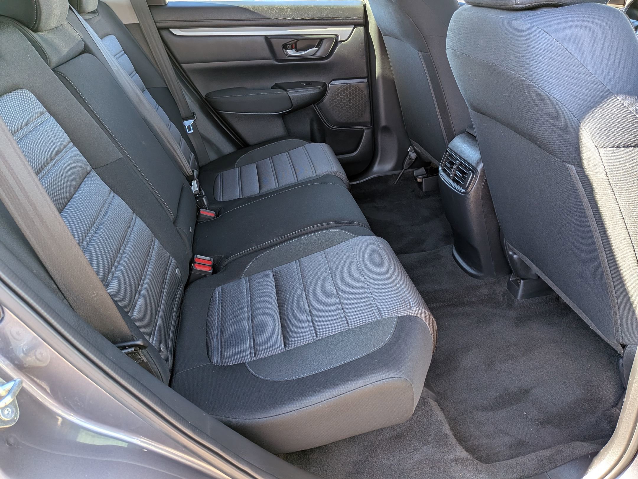 Used 2020 Honda CR-V LX image 29