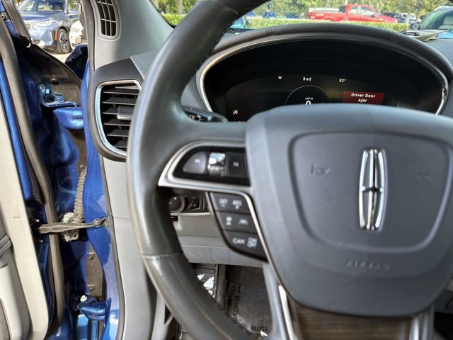 Used 2020 Lincoln Nautilus Reserve FWD image 32