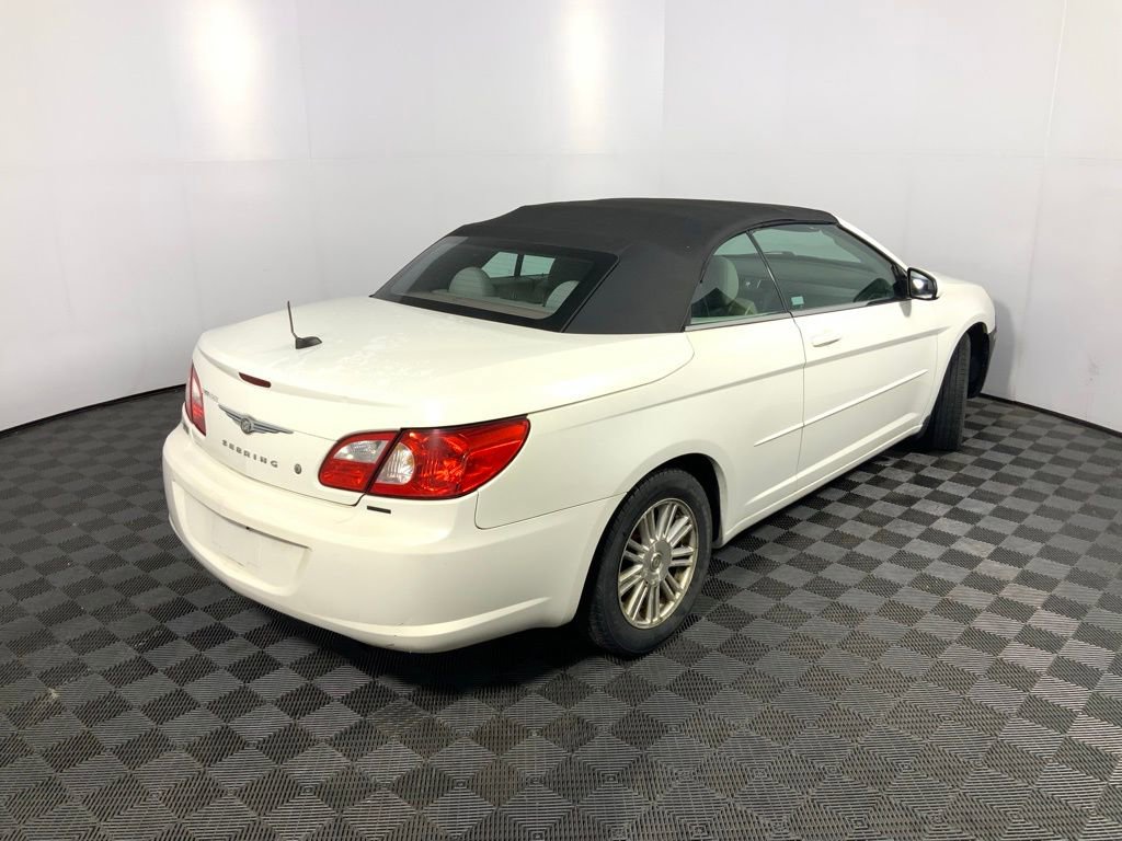 Used 2008 Chrysler Sebring Touring image 21