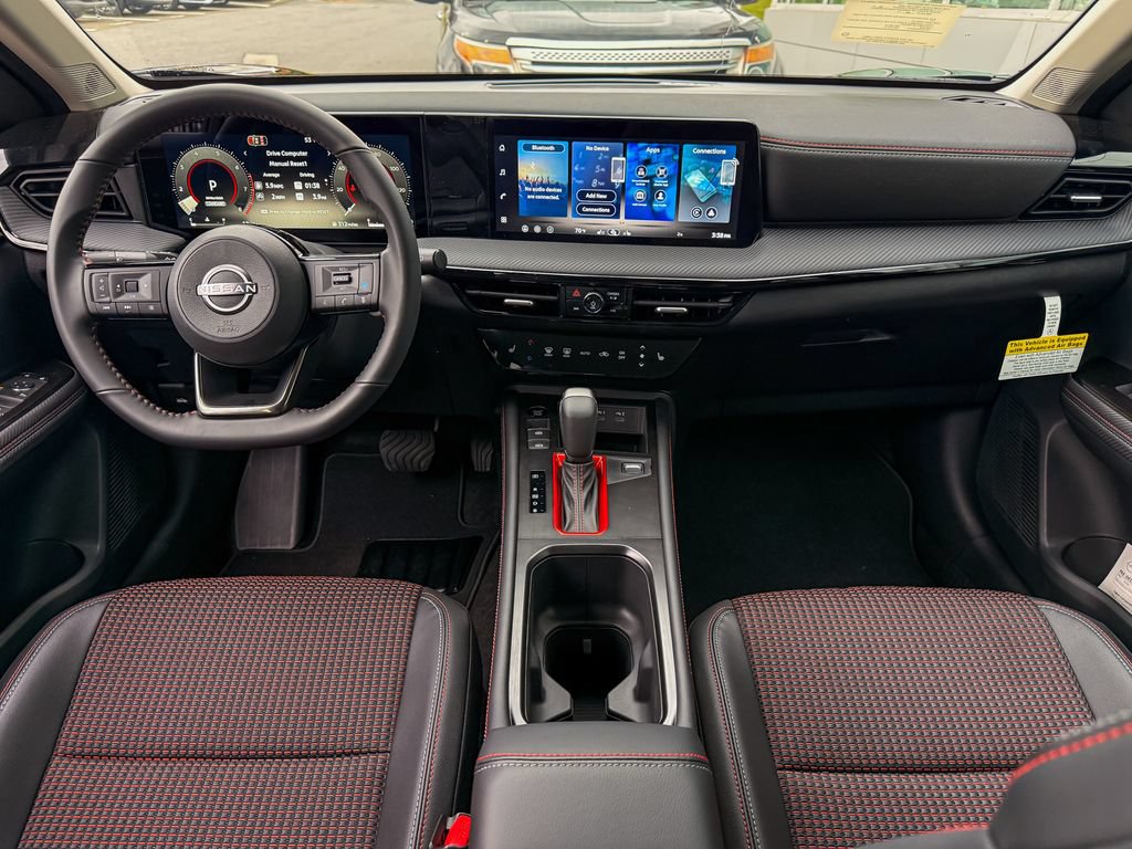 New 2026 Nissan Kicks SR w/ Cold Weather Package FWD image 9