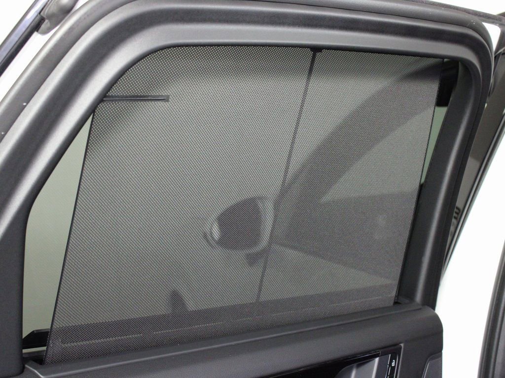 Certified 2025 Porsche Cayenne image 33