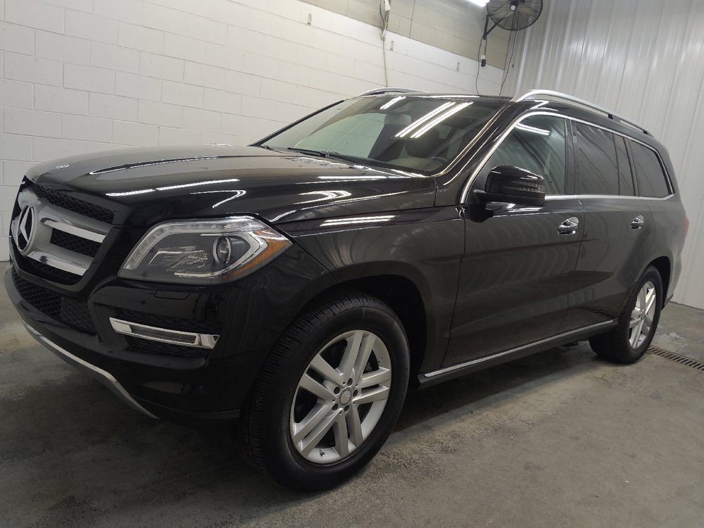 Used 2015 Mercedes-Benz GL 450 4MATIC w/ Lighting Package image 2