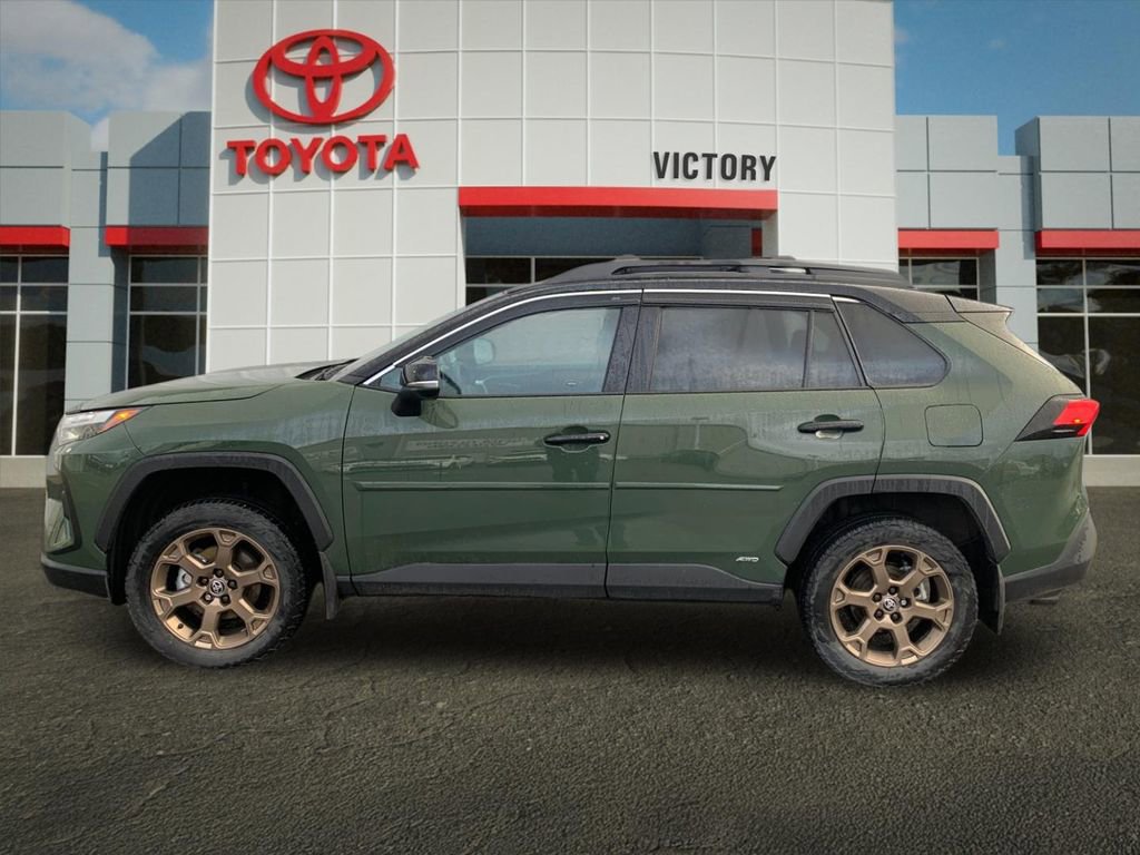 Used 2025 Toyota RAV4 Woodland Edition w/ Weather Package image 5
