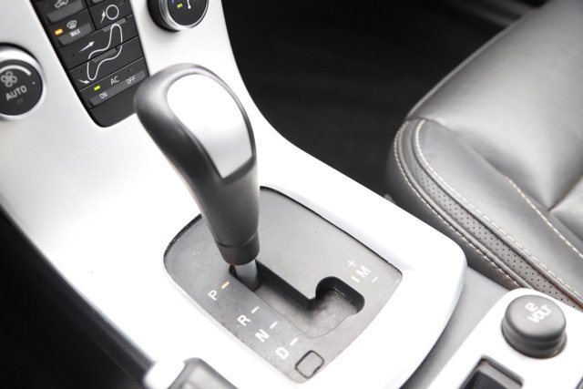 Used 2012 Volvo C70 T5 image 24