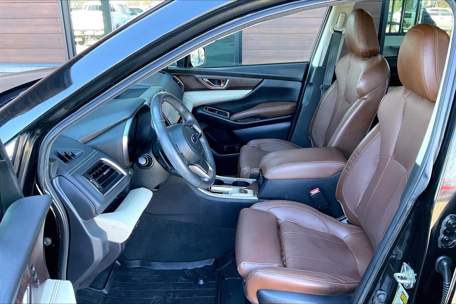 Used 2020 Subaru Ascent Touring w/ Popular Package #2A image 16