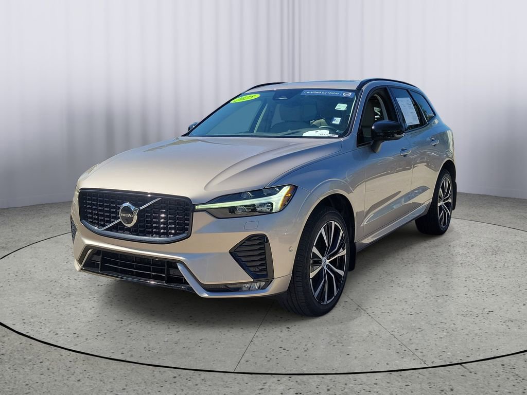 Used 2025 Volvo XC60 B5 Plus w/ Protection Package Premier image 9