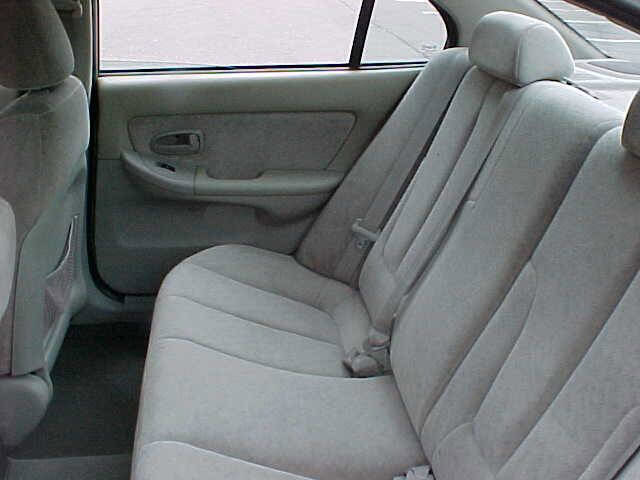 Used 2005 Hyundai Elantra GLS image 13