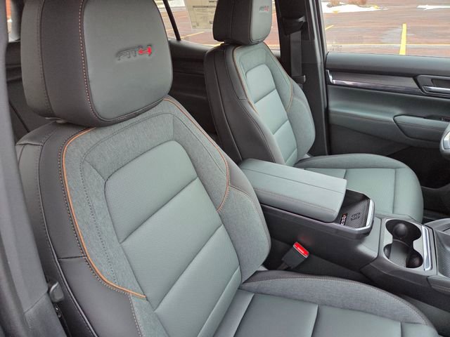 New 2026 GMC Terrain AT4 AWD/4WD image 34