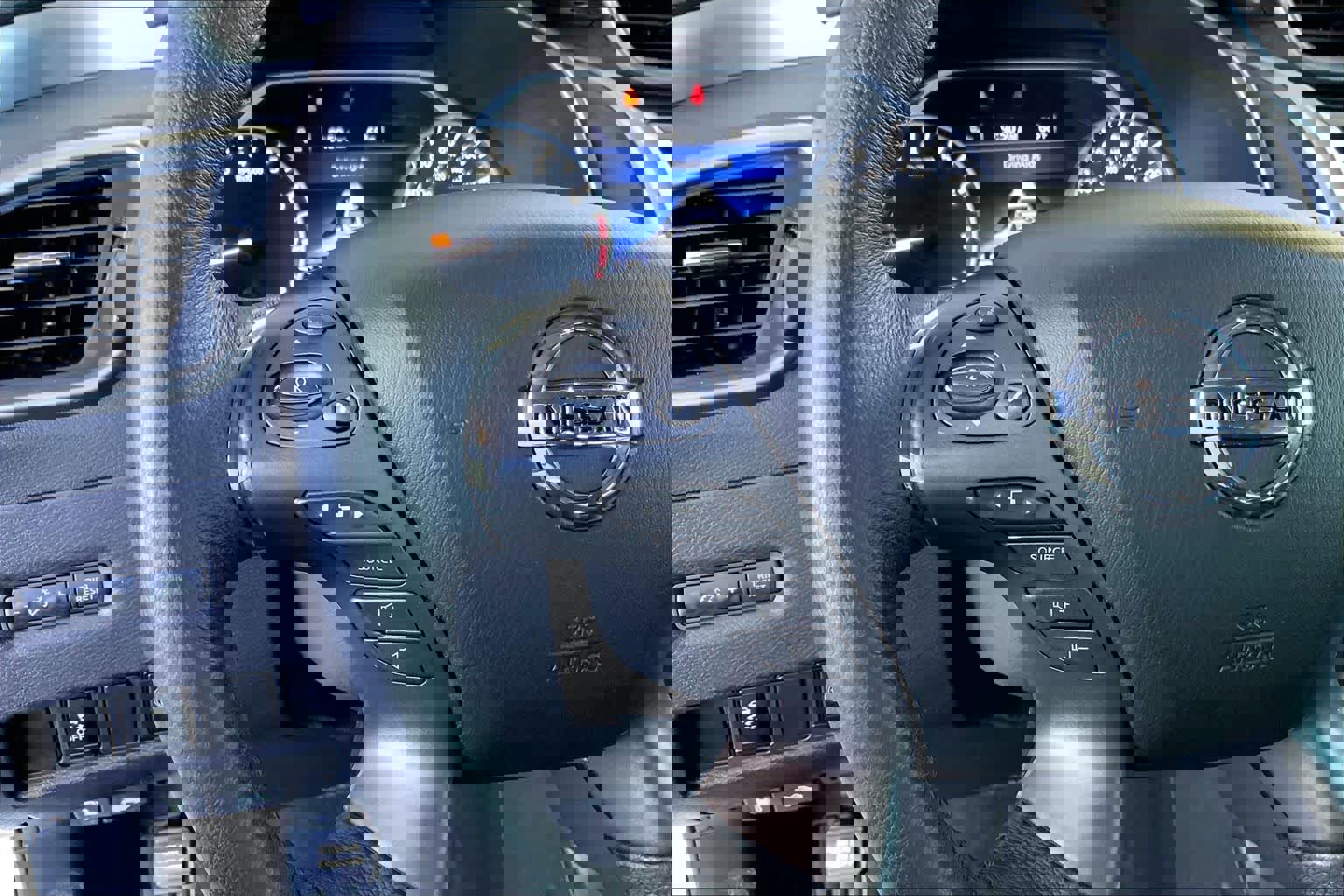 Used 2022 Nissan Murano SV w/ SV Midnight Edition Package image 23