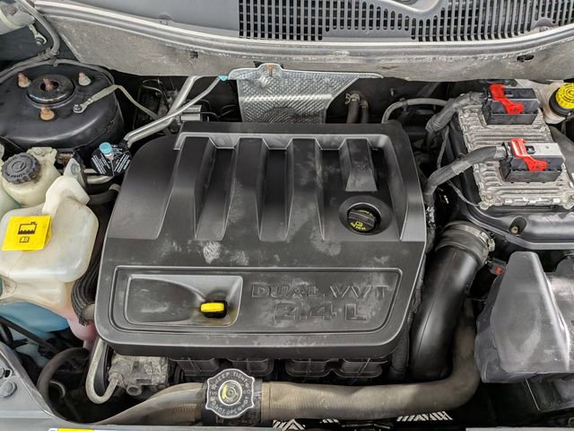 Used 2014 Jeep Compass Latitude image 25