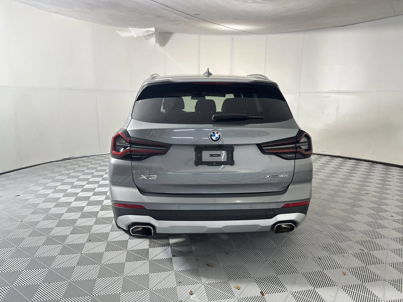 Used 2024 BMW X3 xDrive30i AWD/4WD image 7
