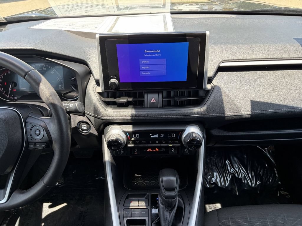 Used 2024 Toyota RAV4 XLE w/ Convenience Package FWD image 27