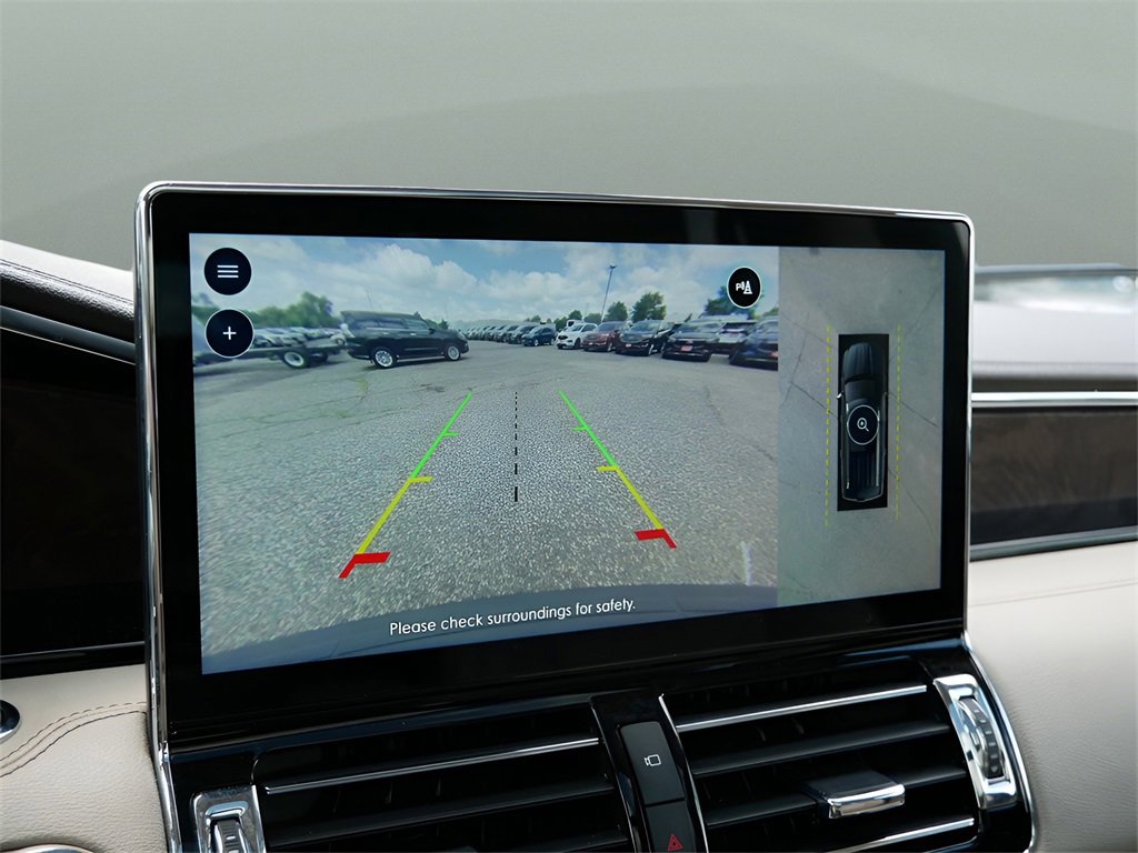 Used 2023 Lincoln Navigator Reserve image 27