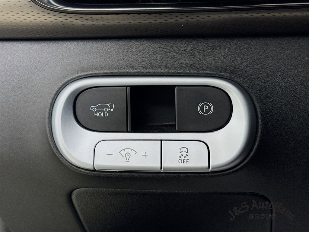 Used 2023 Genesis GV60 Performance image 10