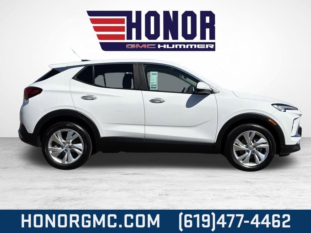 Used 2025 Buick Encore GX Preferred image 2