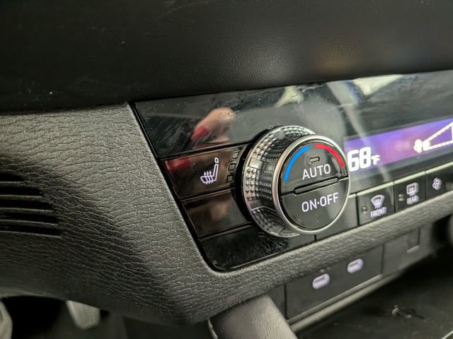 Used 2025 Mitsubishi Outlander SE AWD/4WD image 7