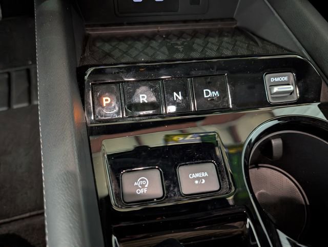 Used 2025 Nissan Murano SV AWD/4WD image 24