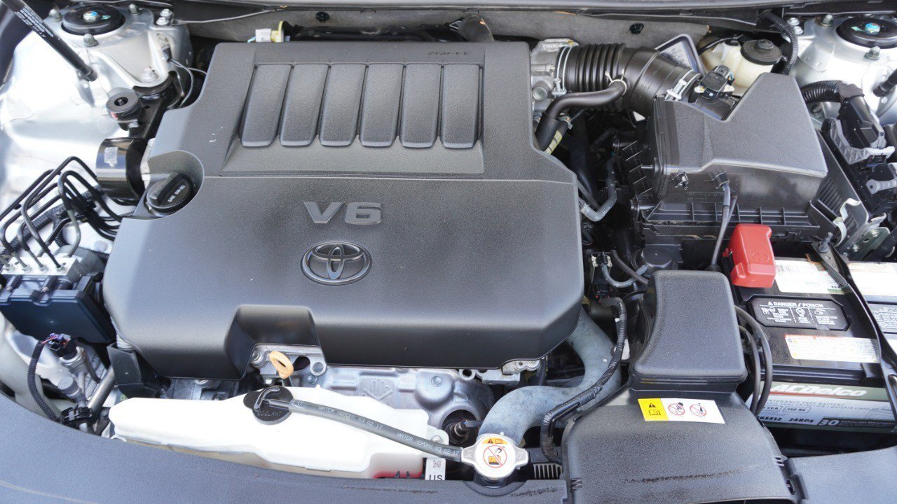 Used 2018 Toyota Avalon XLE Premium FWD image 35