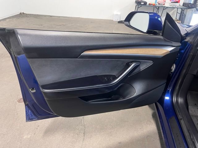 Used 2021 Tesla Model 3 Long Range image 24
