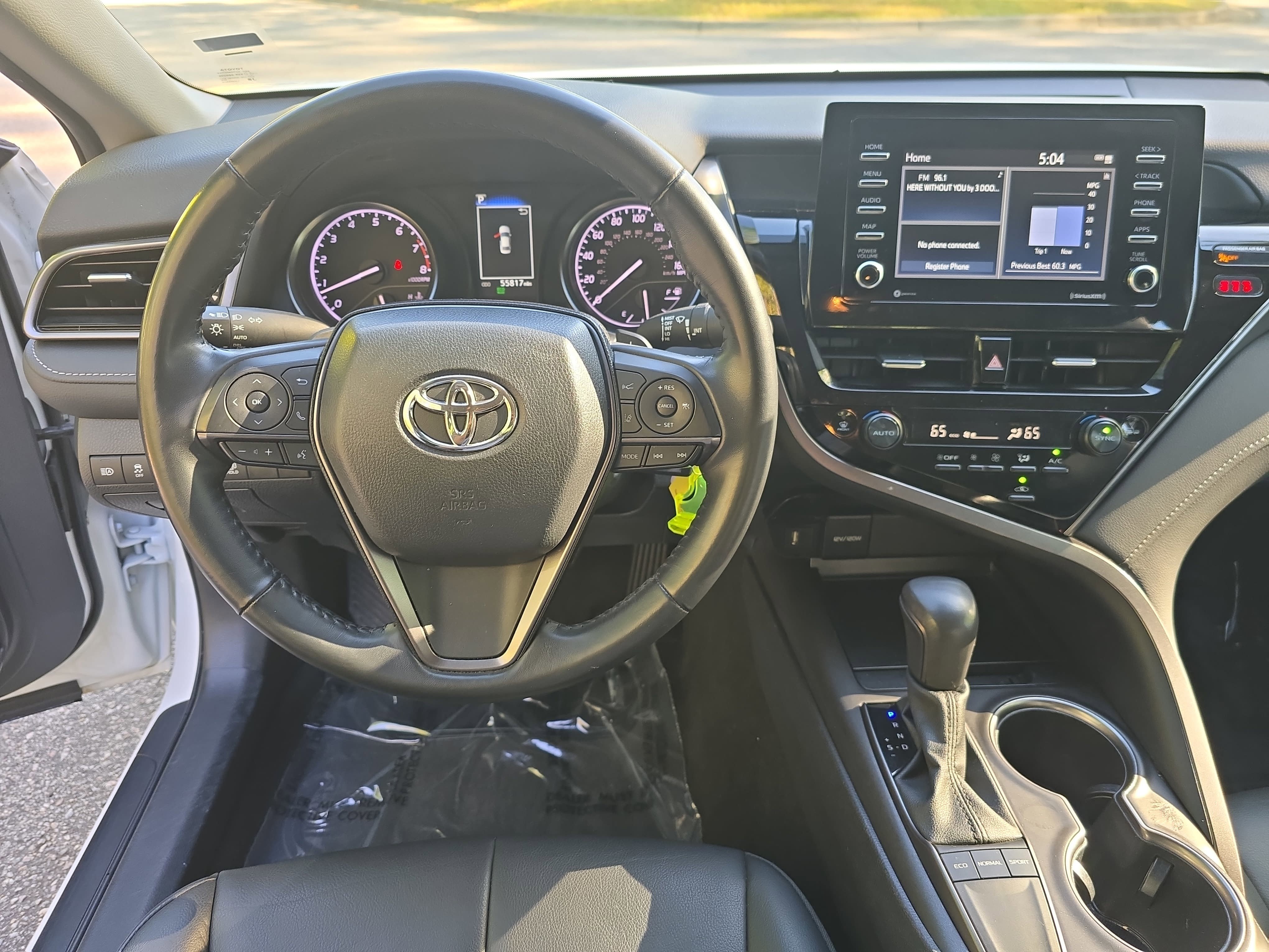 Used 2024 Toyota Camry SE FWD image 15
