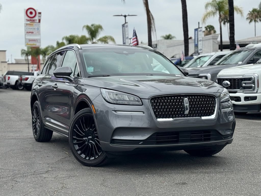 Used 2022 Lincoln Corsair Reserve FWD image 3
