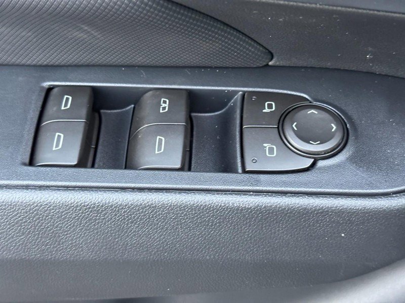 New 2026 Chevrolet Equinox EV RS image 47