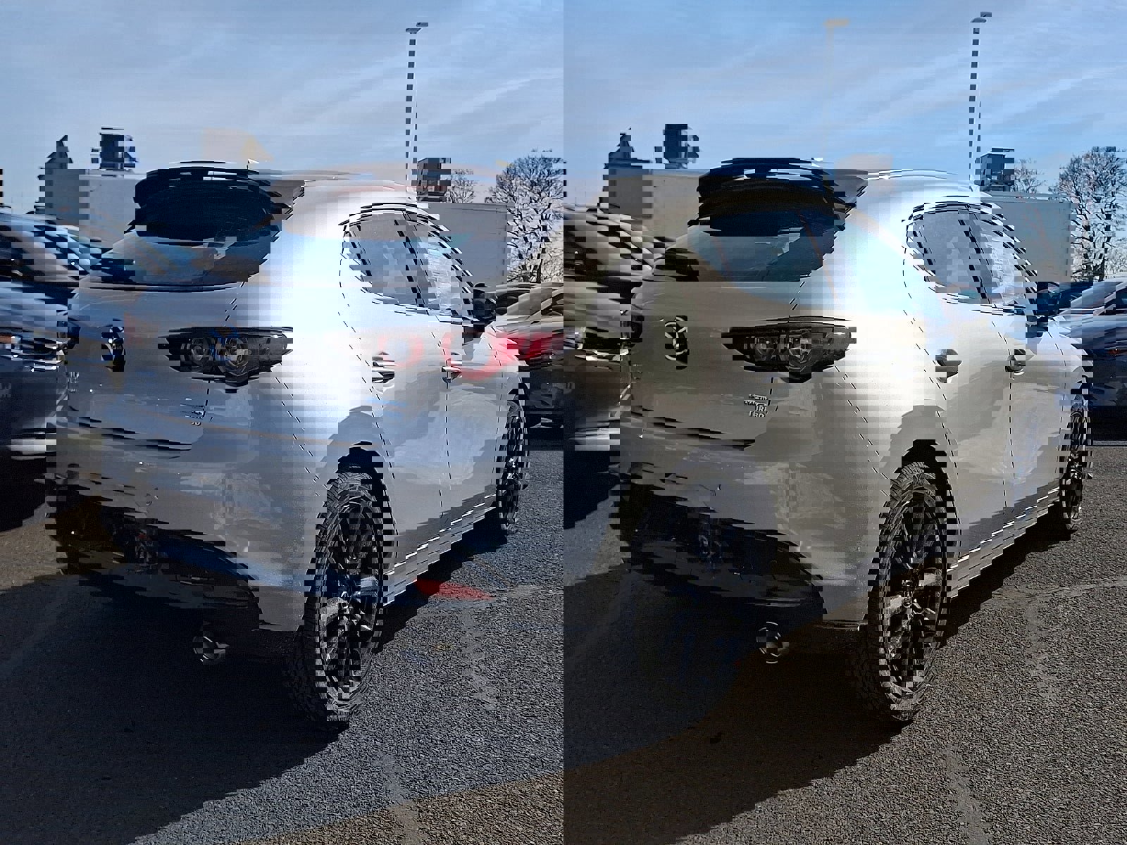 New 2026 MAZDA MAZDA3 Hatchback w/Premium Plus Pkg image 7