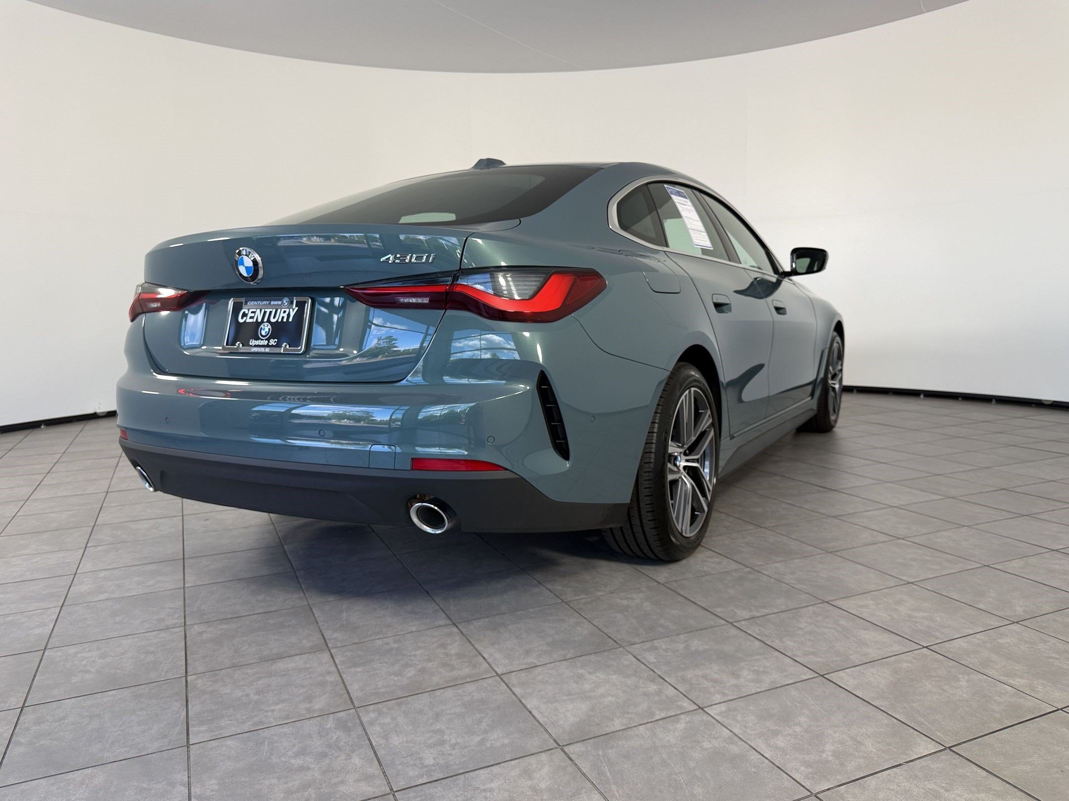 Certified 2026 BMW 430i w/ Premium Package RWD image 9