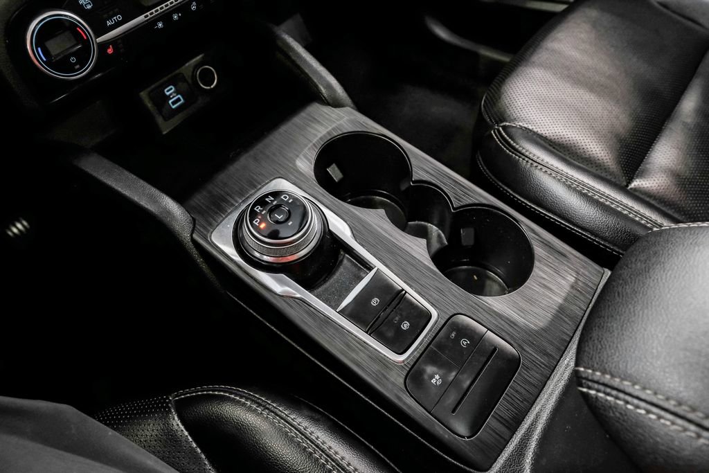 Used 2021 Ford Escape SEL image 32