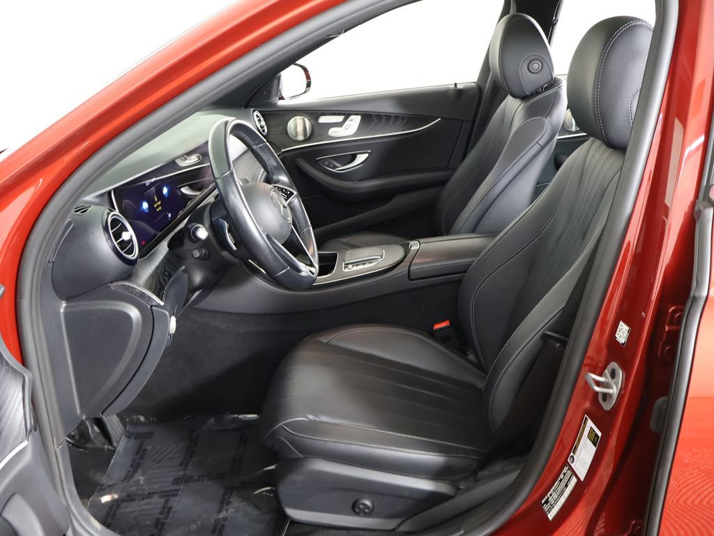 Used 2021 Mercedes-Benz E 350 4MATIC Sedan w/ Premium Package image 33