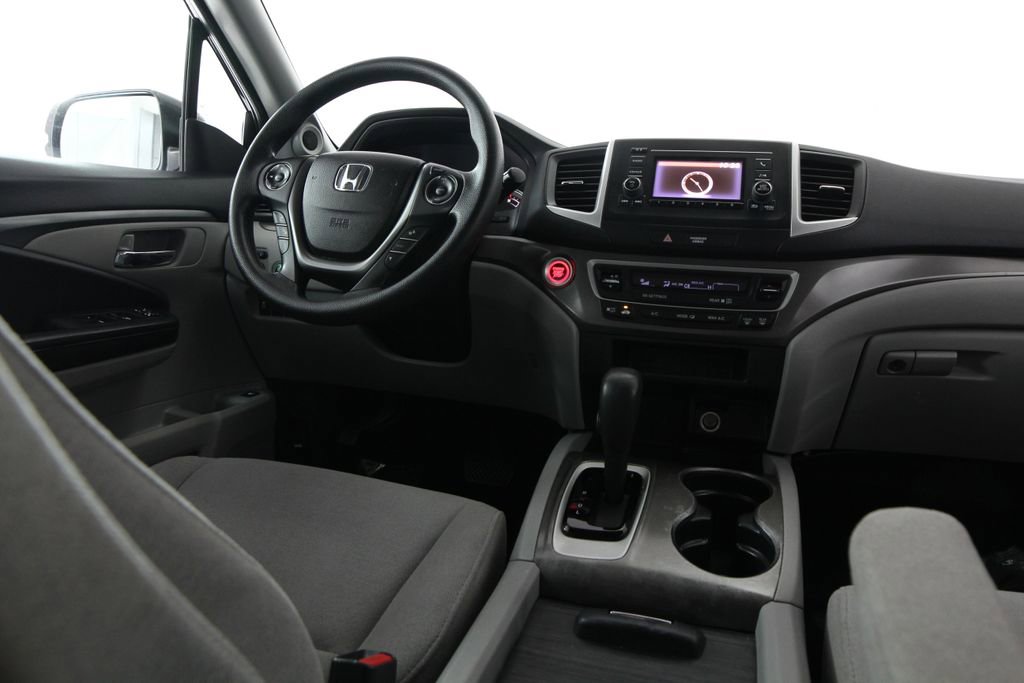 Used 2016 Honda Pilot LX image 10