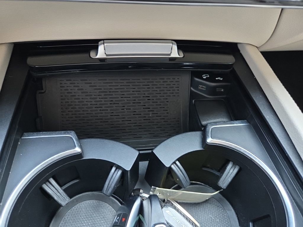 Used 2021 Mercedes-Benz GLS 580 4MATIC image 45