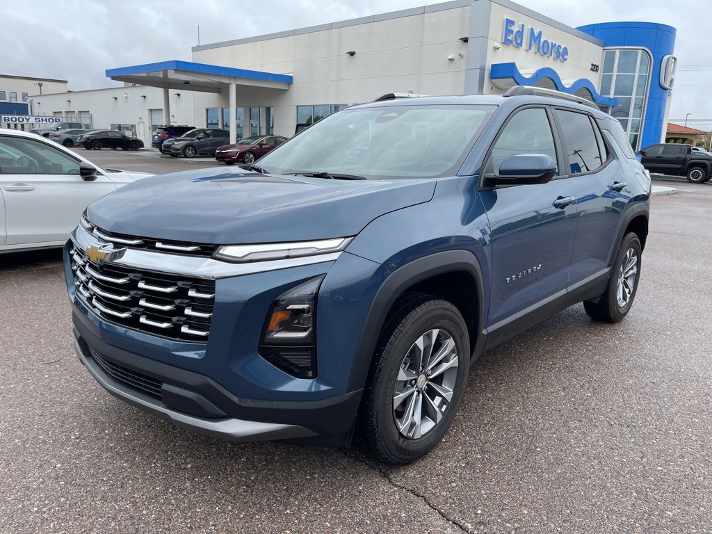 Used 2025 Chevrolet Equinox LT w/ Convenience Package II image 1