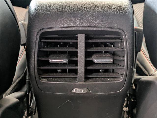 Used 2025 Ford Escape ST-Line image 16