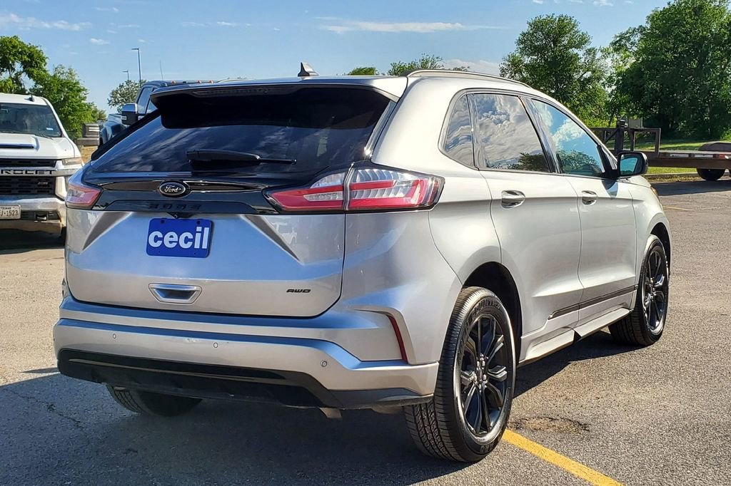 Used 2022 Ford Edge SE w/ Black Appearance Package AWD/4WD image 6