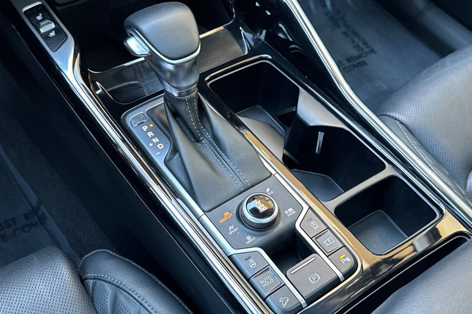 Used 2023 Kia Sorento SX image 24