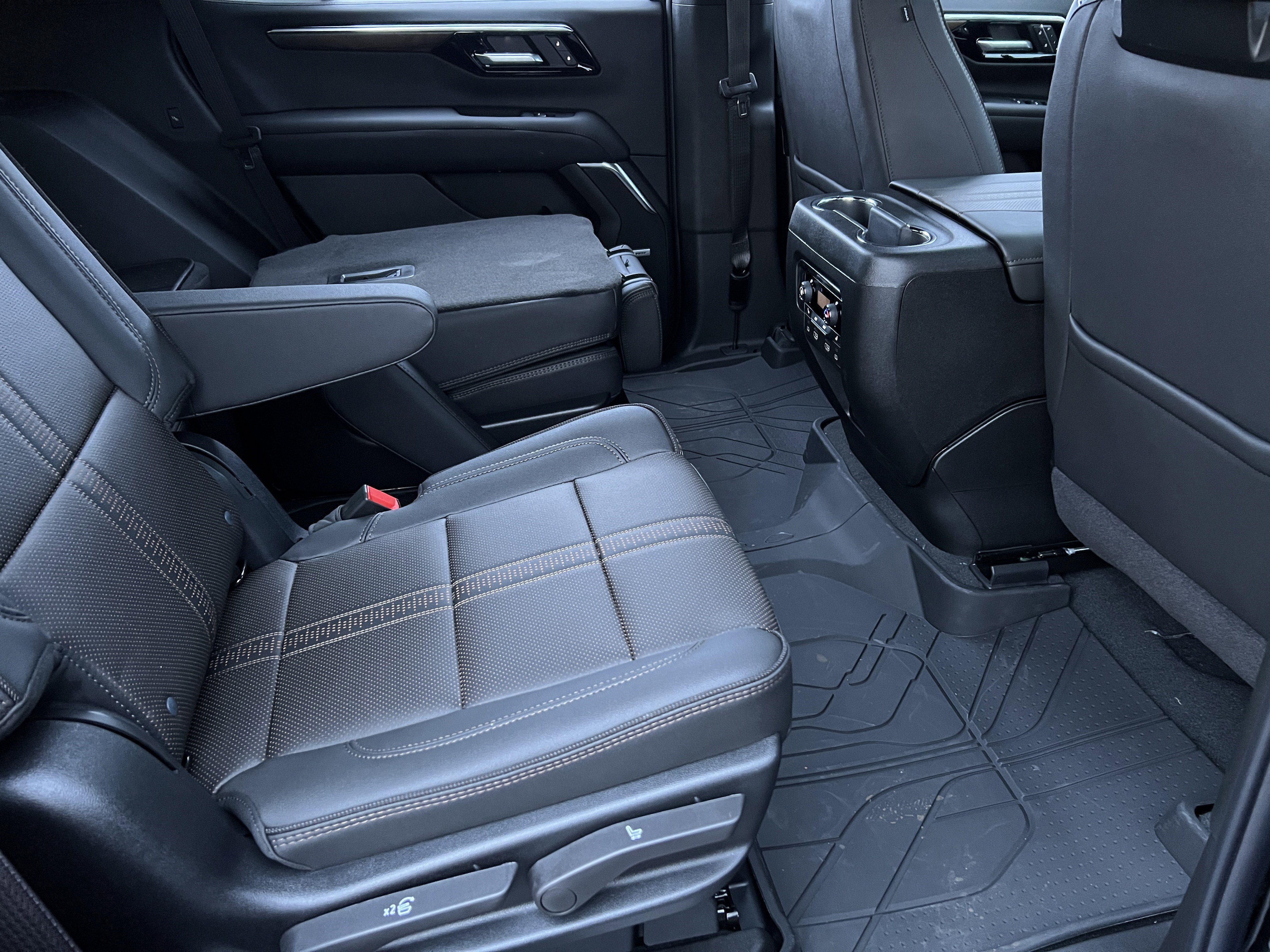 New 2026 Chevrolet Tahoe High Country image 24