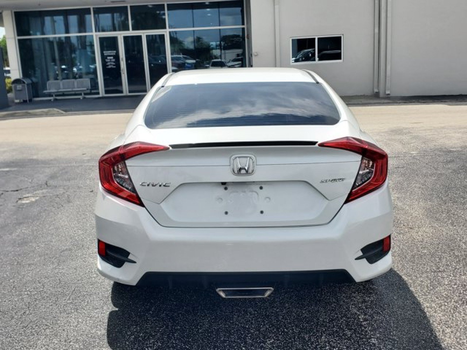 Used 2020 Honda Civic Sport image 6