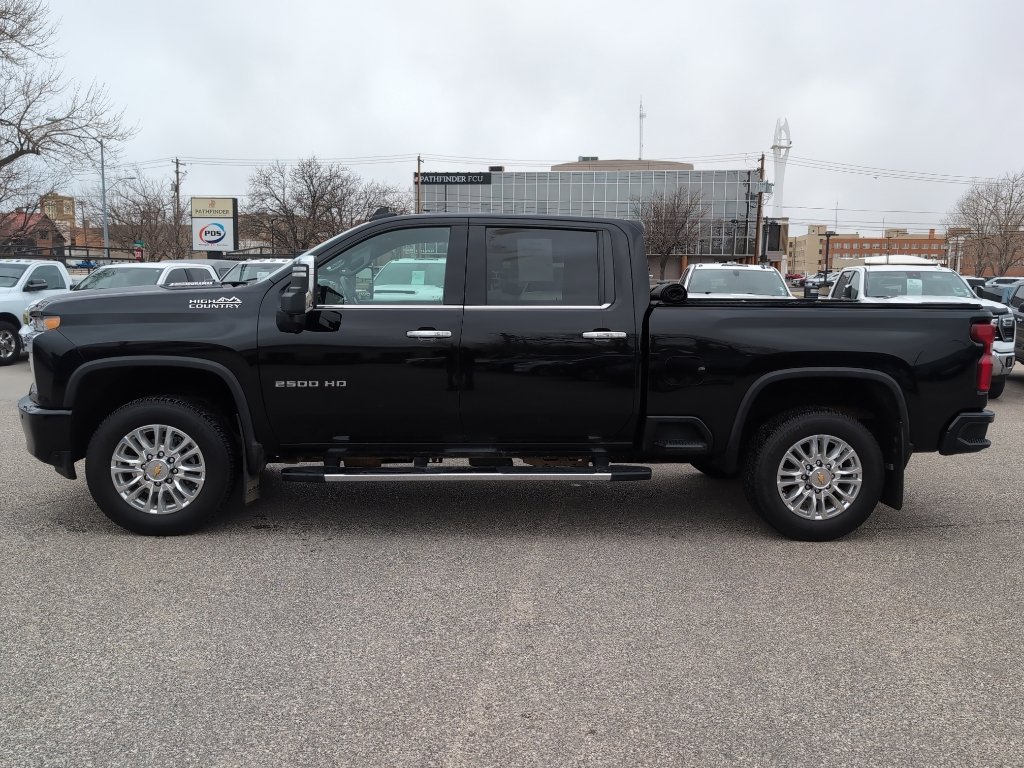 Used 2023 Chevrolet Silverado 2500 High Country image 1