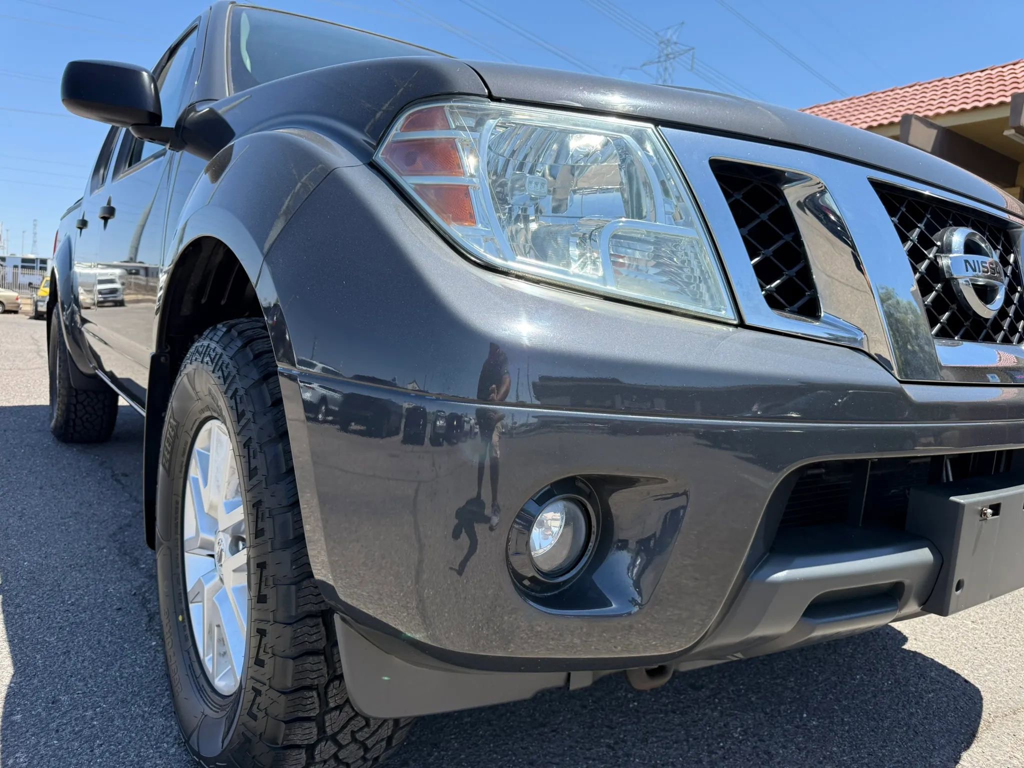 Used 2015 Nissan Frontier SV w/ SV Value Truck Package AWD/4WD image 40