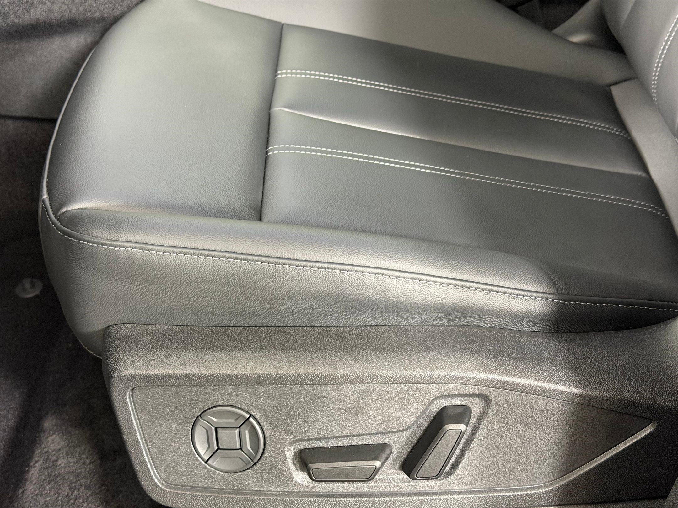 New 2026 Audi Q5 Premium Plus AWD/4WD image 14