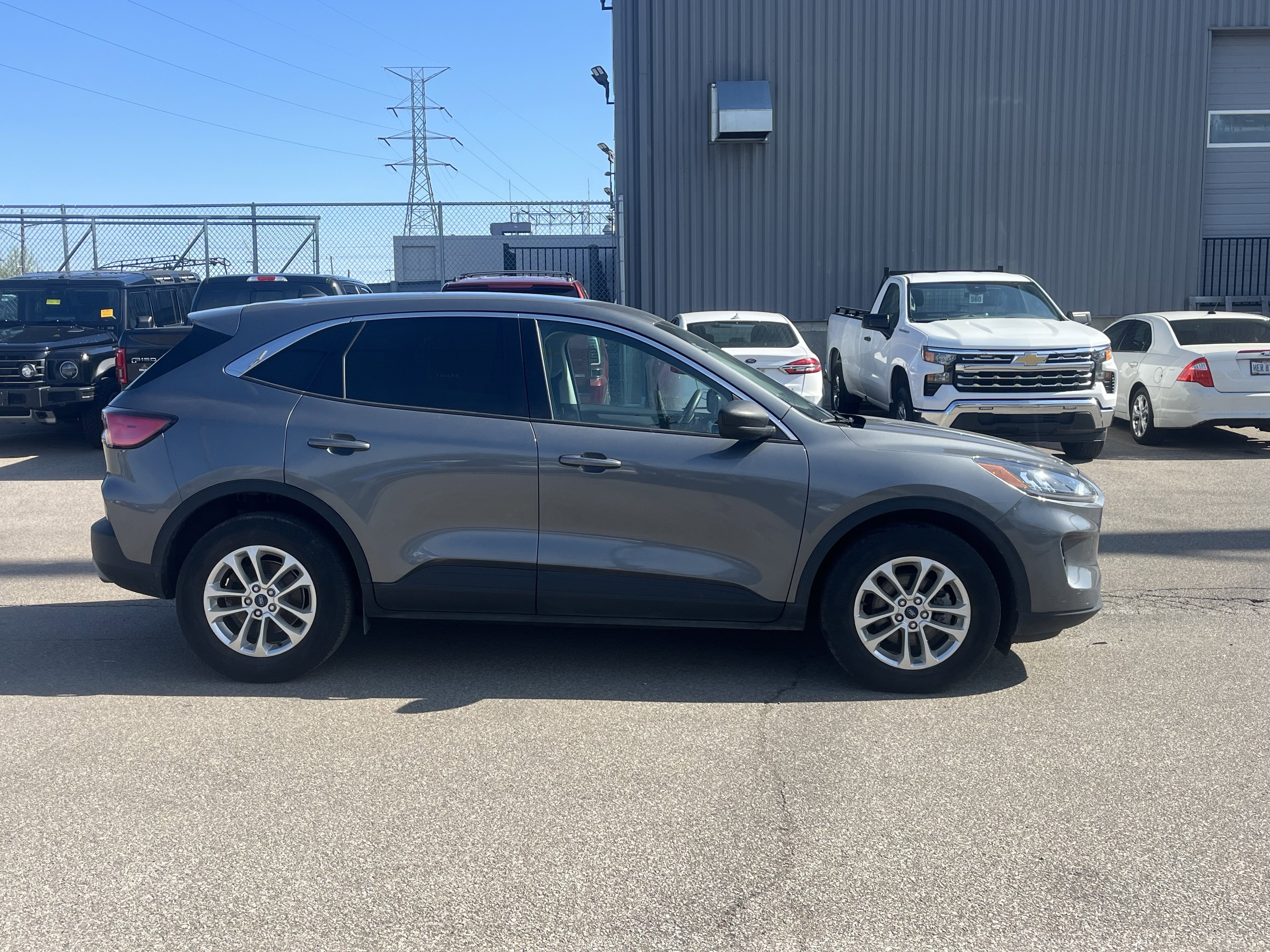 Used 2022 Ford Escape SE w/ Convenience Package image 8