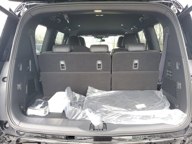 New 2026 Nissan Armada PRO-4X w/ Captain's Chari Seat Package AWD/4WD image 12