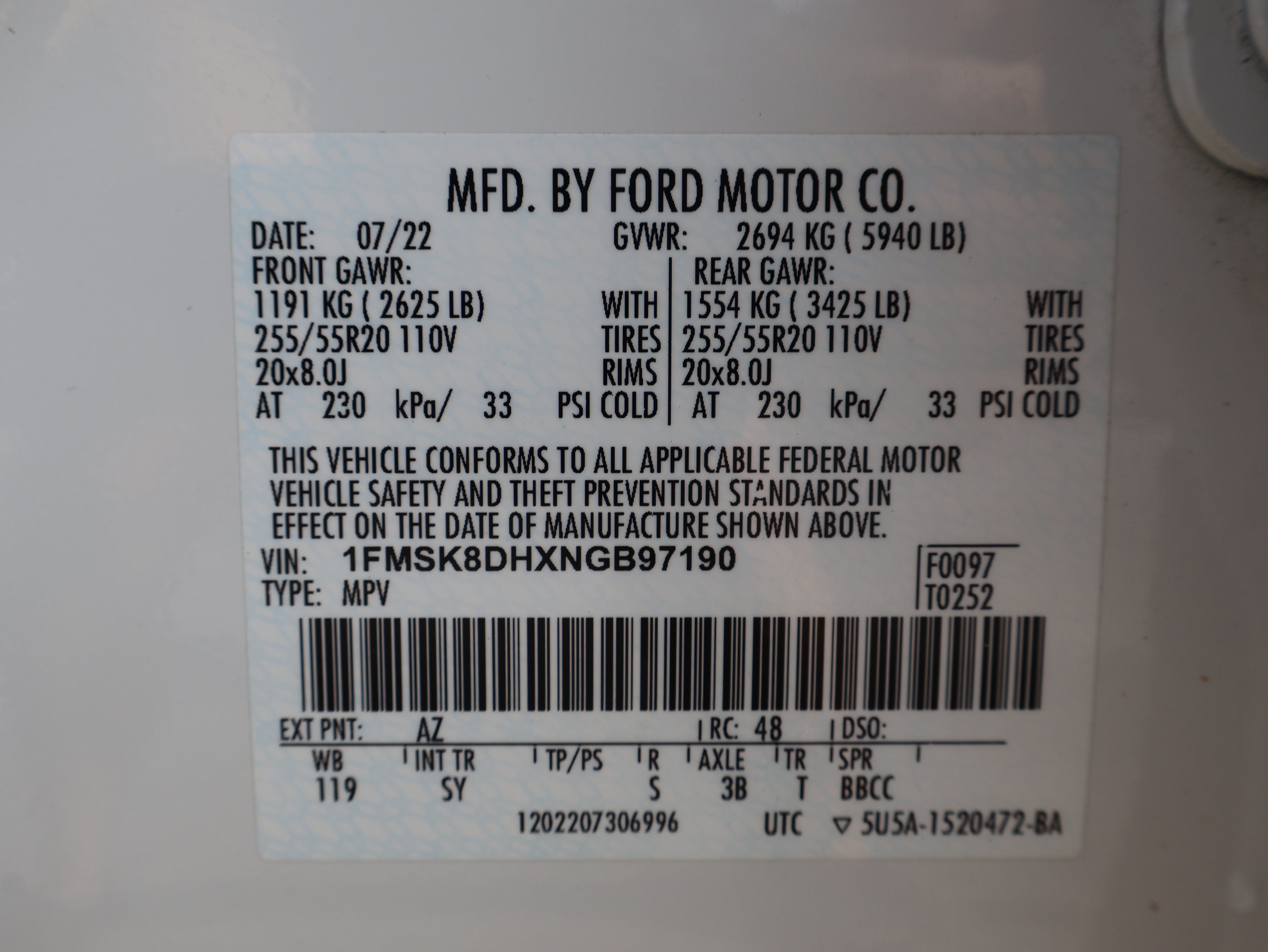 Used 2022 Ford Explorer XLT w/ Equipment Group 202A AWD/4WD image 39