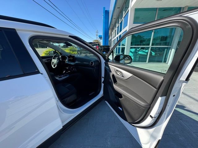 New 2025 Chevrolet Blazer LT w/ Redline Edition image 14