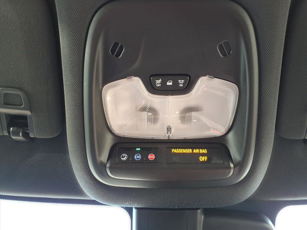 Used 2024 Chevrolet TrailBlazer RS w/ Convenience Package image 27