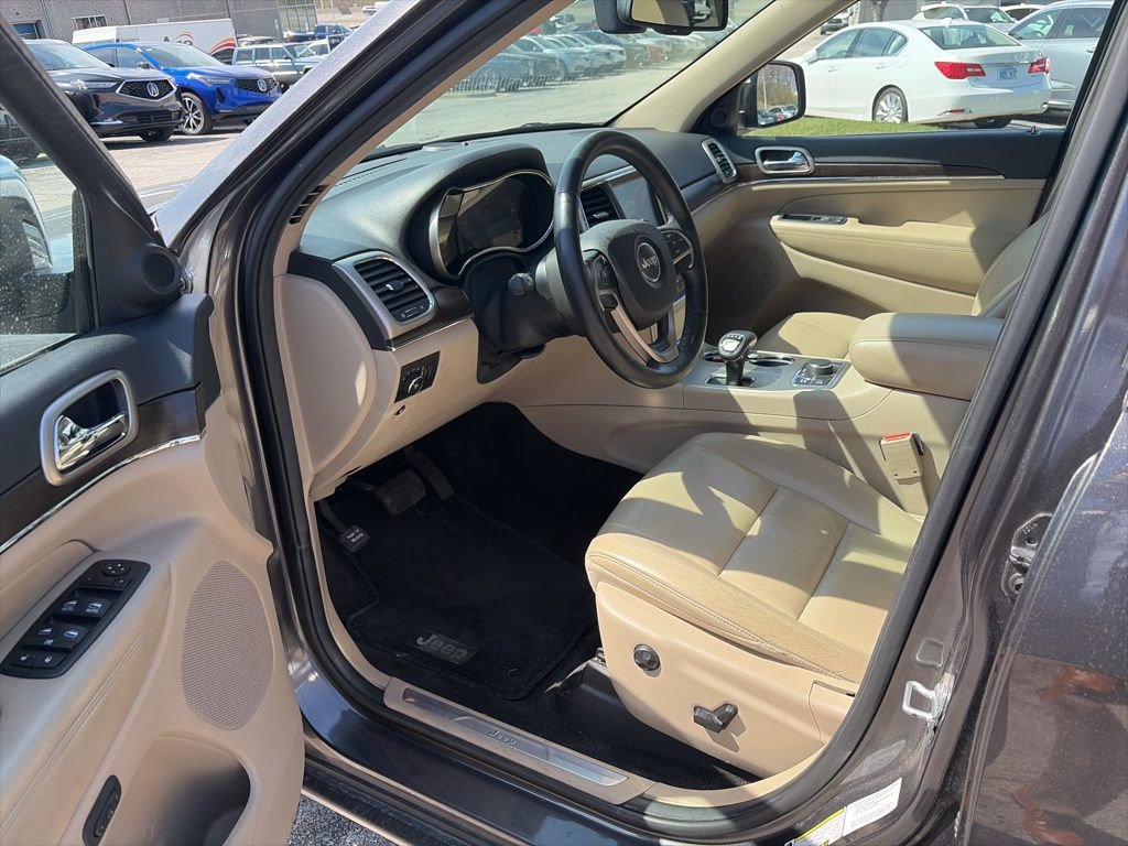 Used 2014 Jeep Grand Cherokee Limited image 11