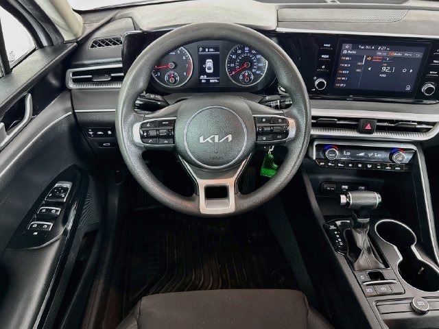 Used 2022 Kia K5 LX FWD image 14