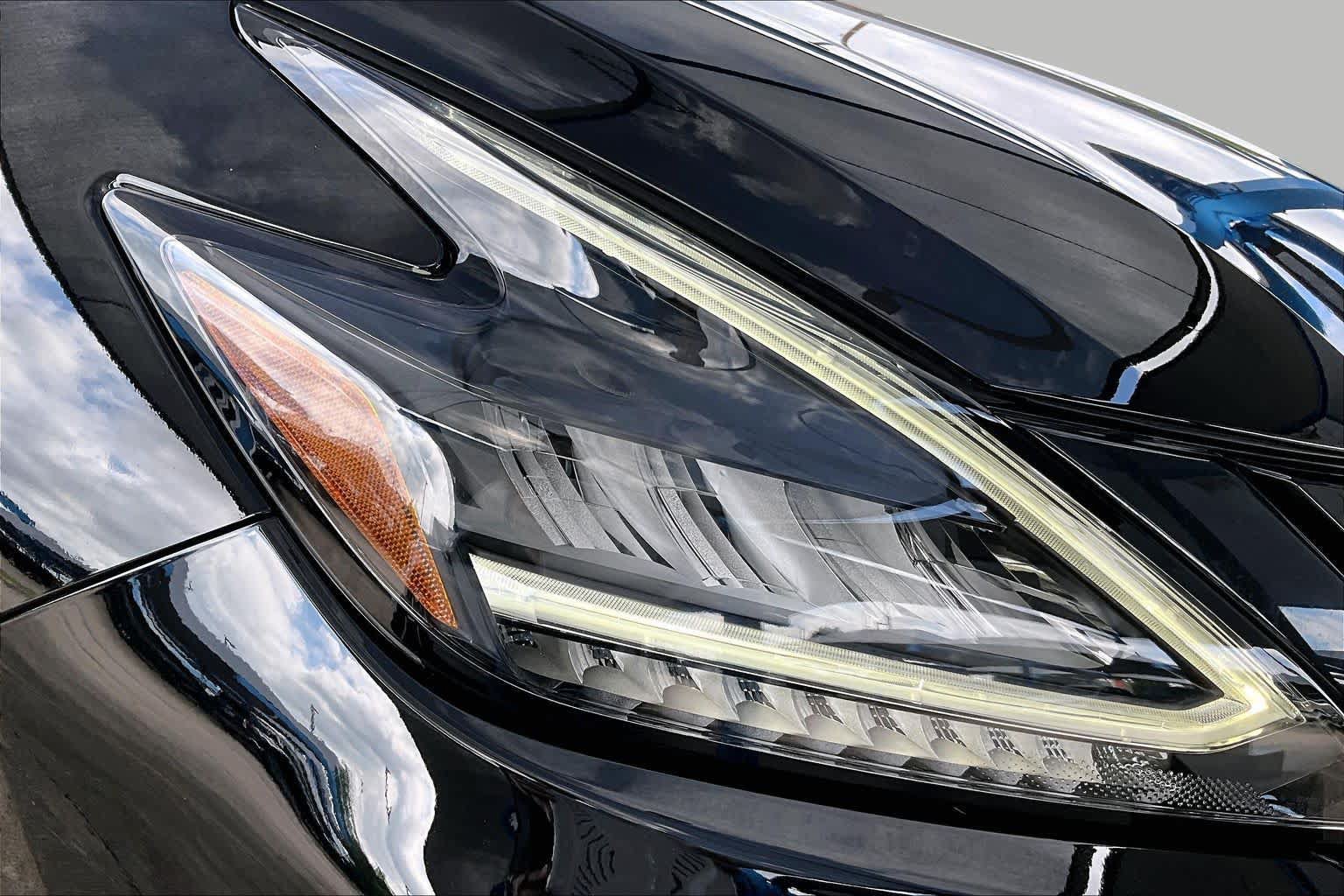 Used 2023 Nissan Murano SV w/ SV Midnight Edition Package FWD image 28